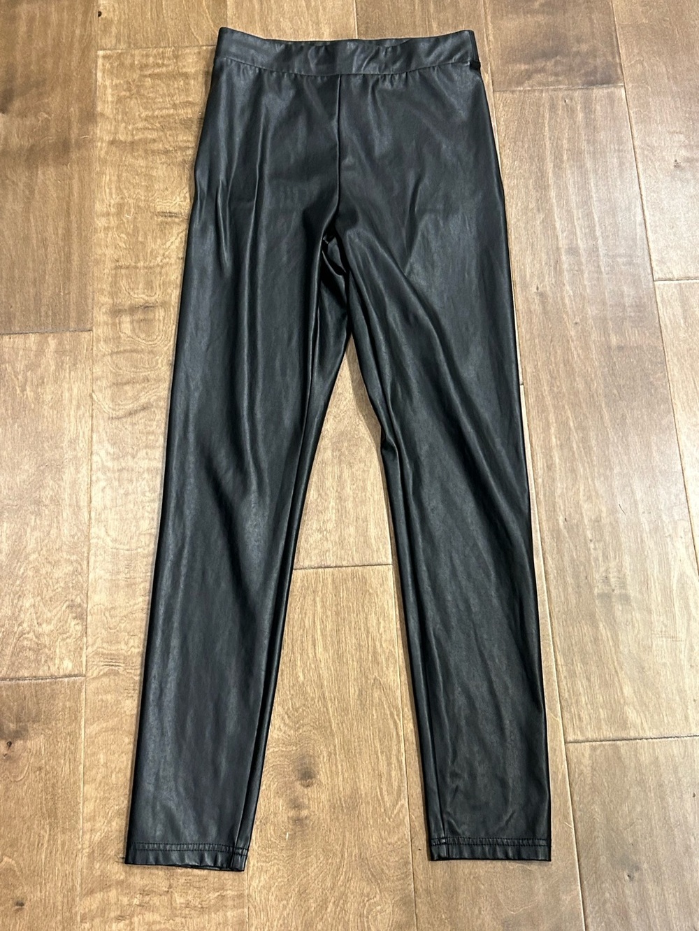 Ten by Babaton black faux leather leggings medium